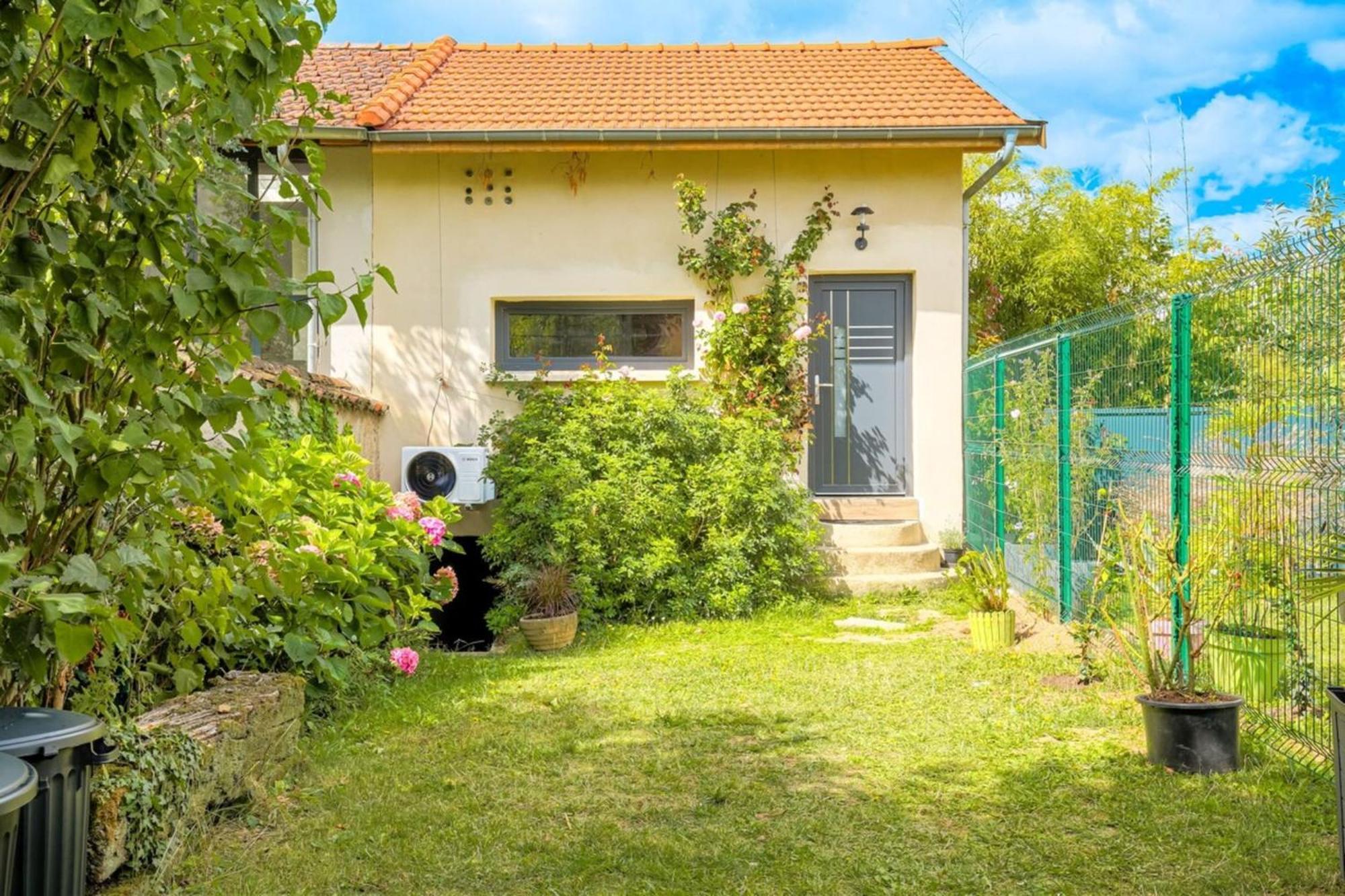 Romantique Et Sensuelle Dardilly Exterior foto